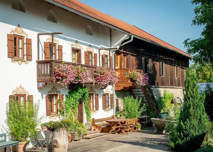 مزرعة للإقامة Rothhof